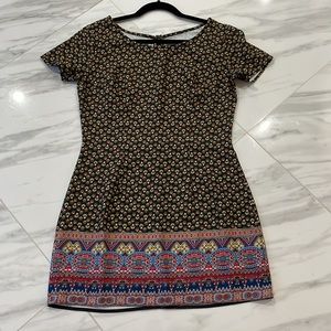 HOLLISTER Beautiful Multi Color Women’s Short Dress Size Medium New